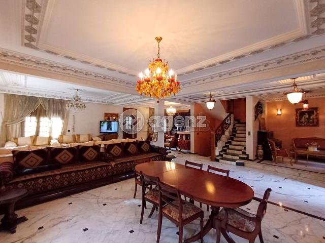 Villa vente à Anfa, Gharb-Chrarda-Beni Hssen