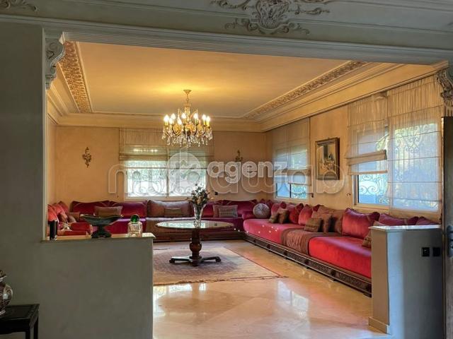 Villa vente à Anfa, Gharb-Chrarda-Beni Hssen