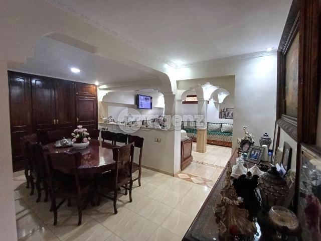 Villa vente à Anfa, Gharb-Chrarda-Beni Hssen