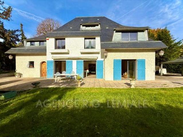 Villa vente à Saint-Germain-en-Laye, Le Mesnil-le-roi