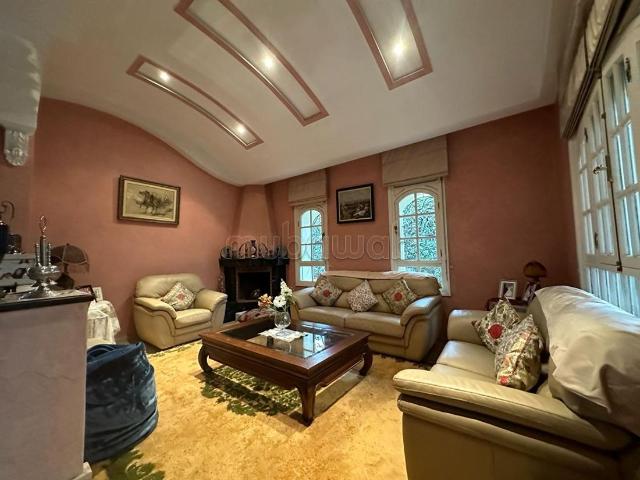 Villa vente à Anfa, Gharb-Chrarda-Beni Hssen