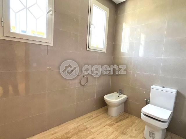 Villa vente à Bouskoura, Gharb-Chrarda-Beni Hssen