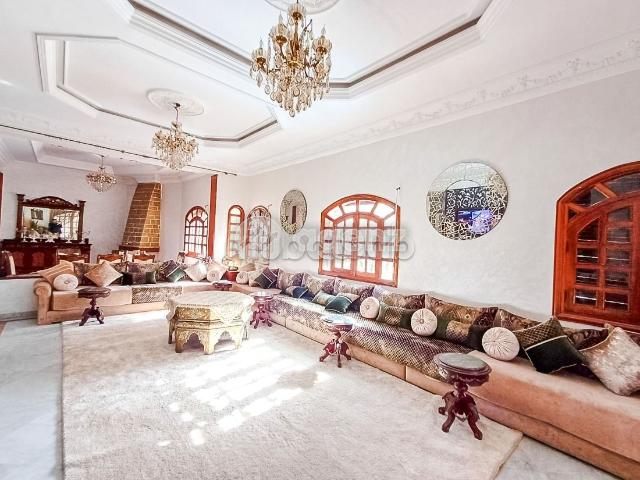 Villa vente à Anfa, Gharb-Chrarda-Beni Hssen