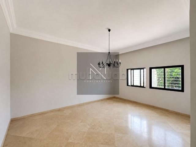 Villa vente à Anfa, Gharb-Chrarda-Beni Hssen