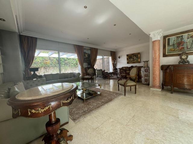 Villa vente à Anfa, Gharb-Chrarda-Beni Hssen