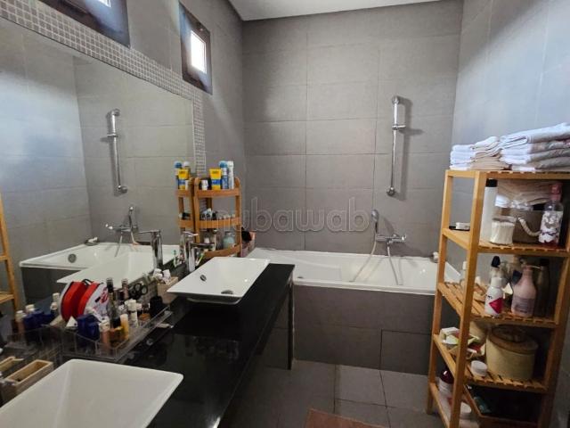 Villa vente à Bouskoura, Gharb-Chrarda-Beni Hssen