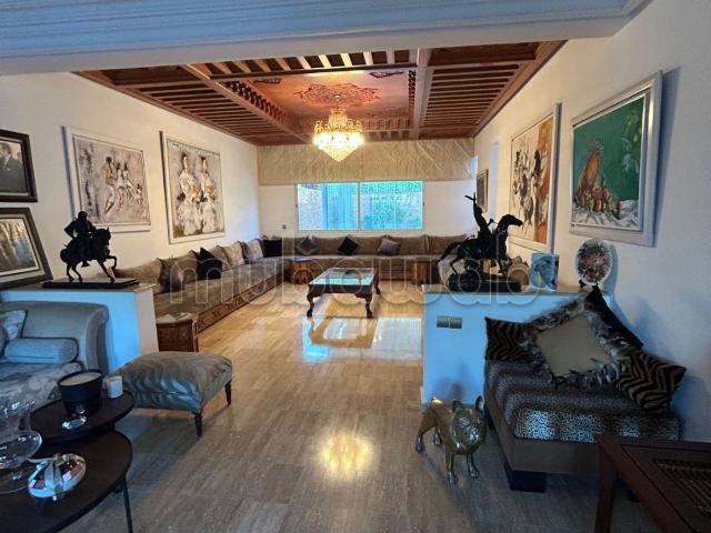 Villa vente à Anfa, Gharb-Chrarda-Beni Hssen