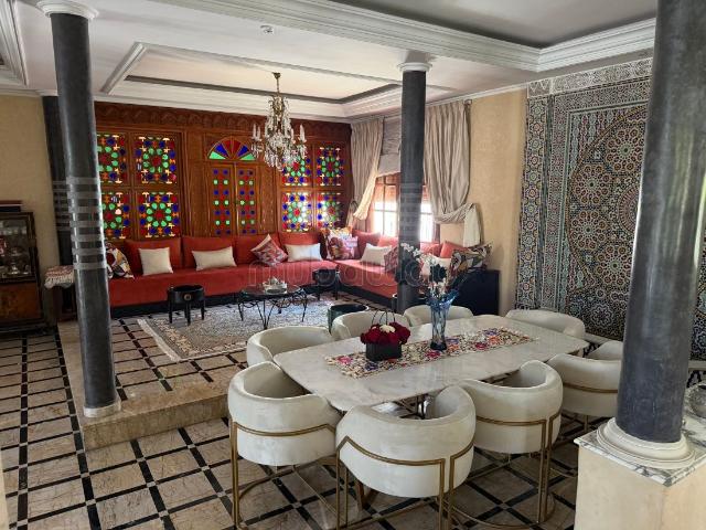 Villa vente à Anfa, Gharb-Chrarda-Beni Hssen