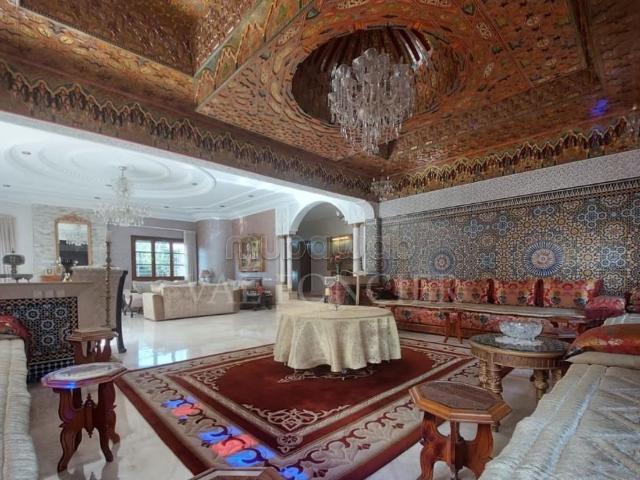 Villa vente à Bouskoura, Gharb-Chrarda-Beni Hssen