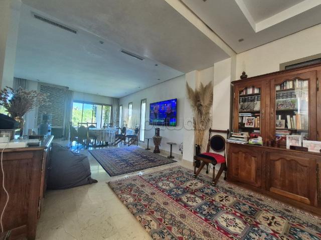 Villa vente à Bouskoura, Gharb-Chrarda-Beni Hssen