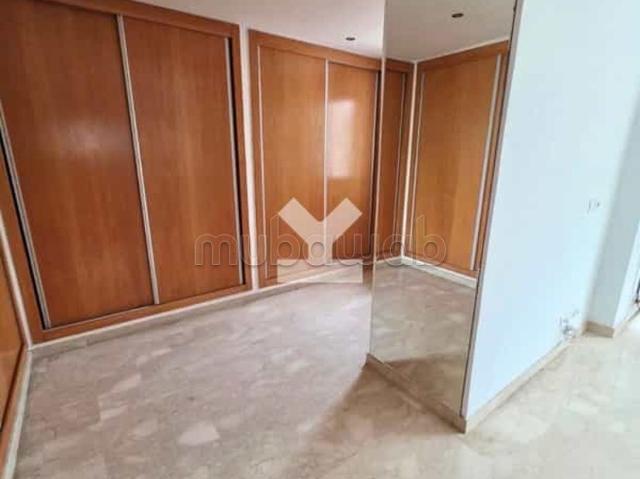 Villa vente à Anfa, Gharb-Chrarda-Beni Hssen
