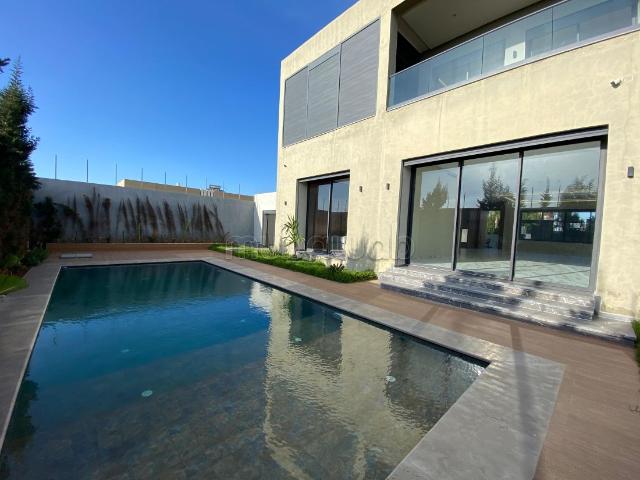 Villa vente à Anfa, Gharb-Chrarda-Beni Hssen