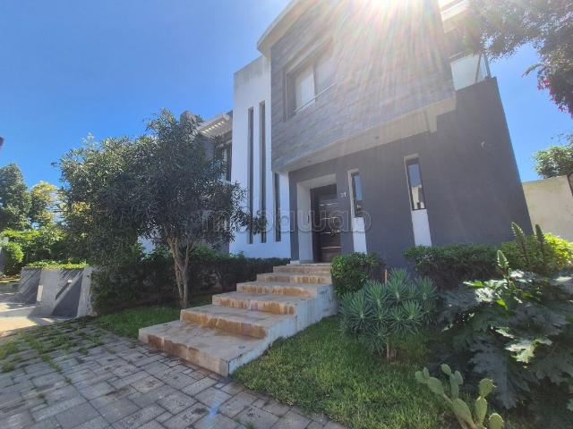Villa vente à Bouskoura, Gharb-Chrarda-Beni Hssen