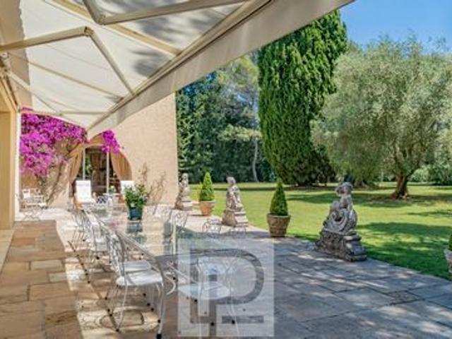 Villa vente à Grasse, Auribeau-sur-siagne