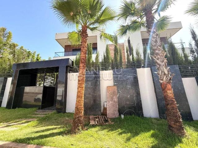 Villa vente à Bouskoura, Gharb-Chrarda-Beni Hssen