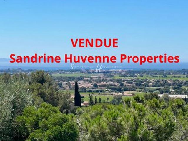 Villa vente à Arrondissement de Toulon, La Londe-les-maures