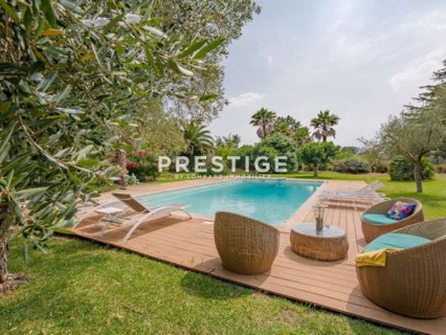 Villa vente à Roquebrune-sur-Argens, Var