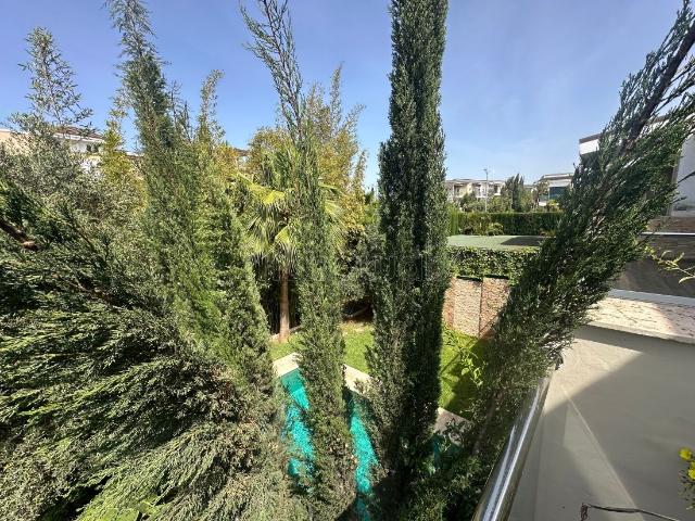 Villa vente à Bouskoura, Gharb-Chrarda-Beni Hssen