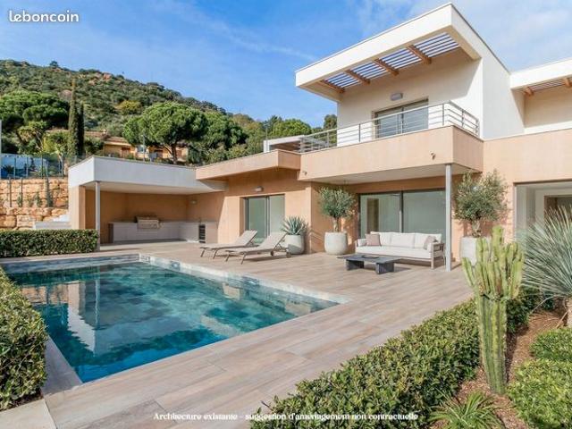 Maison vente à Arrondissement de Toulon, Le Lavandou
