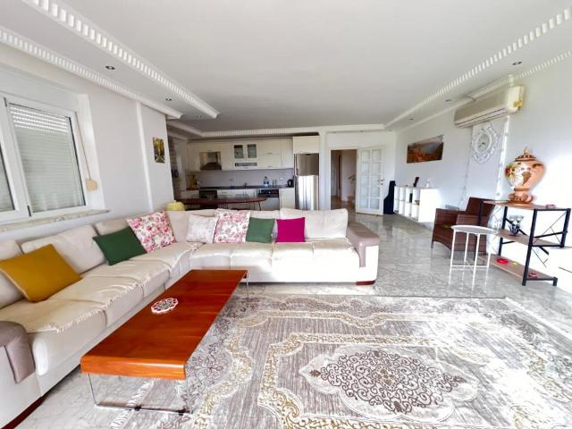 Muratpaşa, Antalya içerisinde satılık Villa