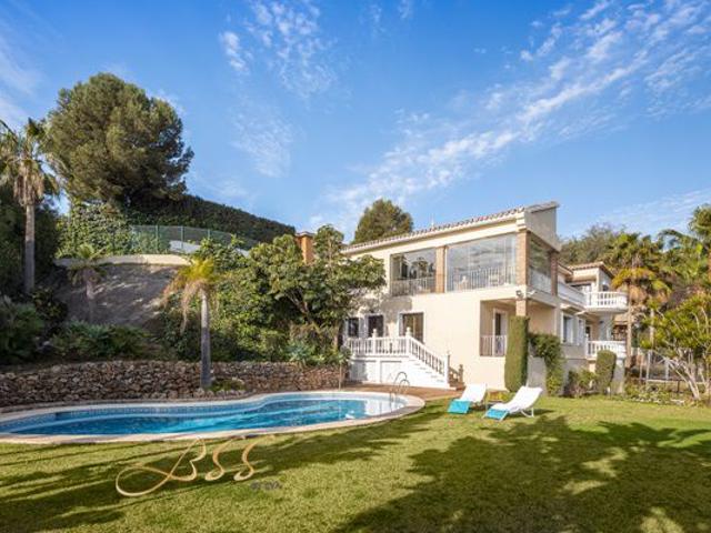 Chalet en alquiler en La Alquería-El Paraíso, Costa del Sol Occidental