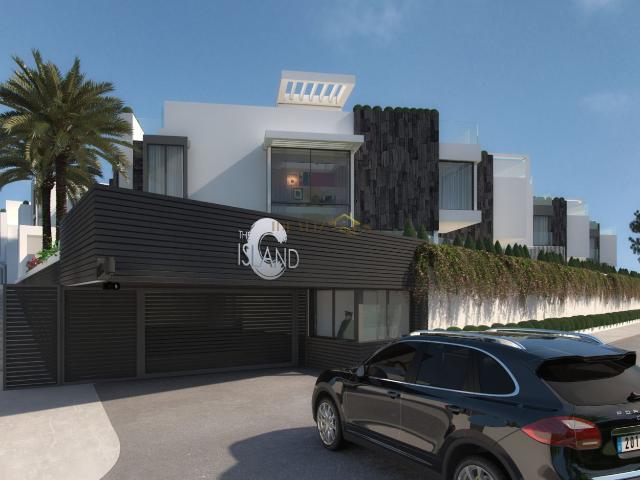 Chalet en alquiler en Barriada Islas Canarias, Costa del Sol Occidental