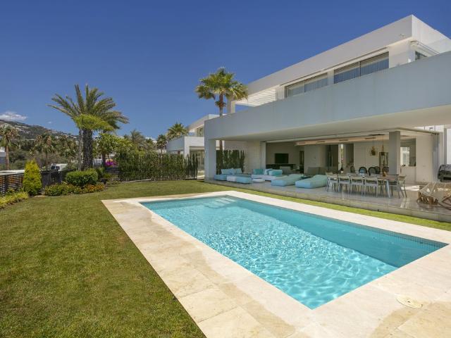 Chalet en alquiler en Rio Real, Costa del Sol Occidental