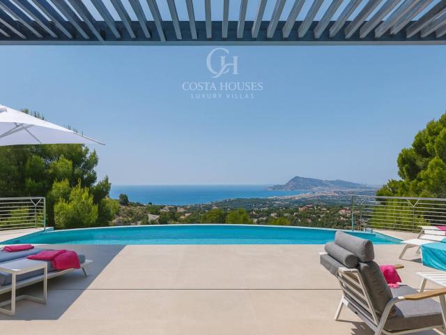 Chalet en venta en Urbanització Santa Clara, la Marina Baixa