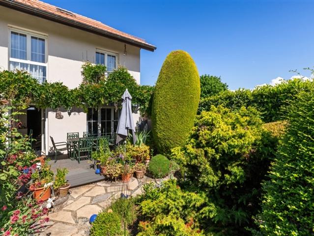 Einfamilienhaus kaufen in Vich, Waadt