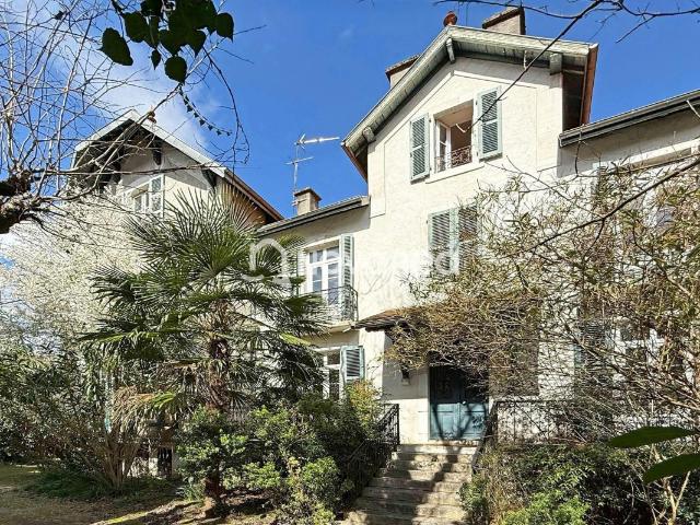 Villa vente à Pau, Quartier du Hédas
