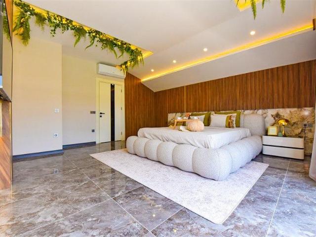 Muratpaşa, Antalya içerisinde satılık Villa