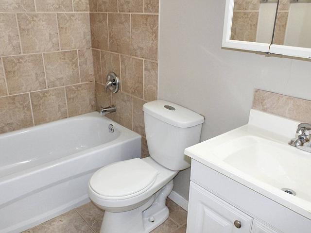 Apartment for rent in Wedgewood, Alberta