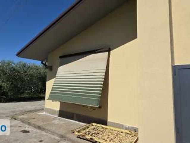 Villa Indipendente in affitto a Ulica, Roma Capitale