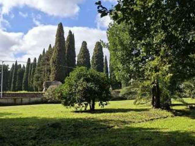 Villa Indipendente in affitto a Municipio Roma VIII, Roma Capitale