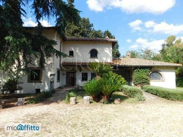 Villa Indipendente in affitto a Ardeatino, Roma Capitale