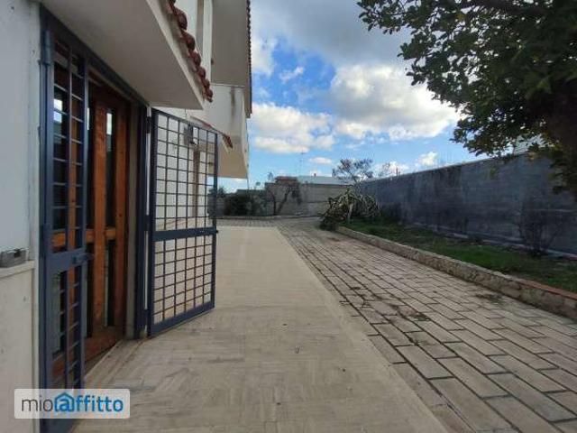 Villa Indipendente in affitto a Municipio 1, Puglia