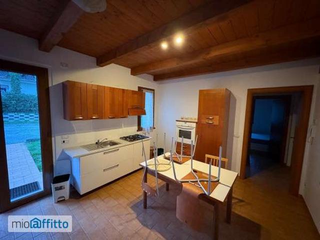 Villa Indipendente in affitto a Marche, Ancona