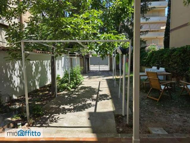 Villa Indipendente in affitto a Roseto Degli Abruzzi, Abruzzo