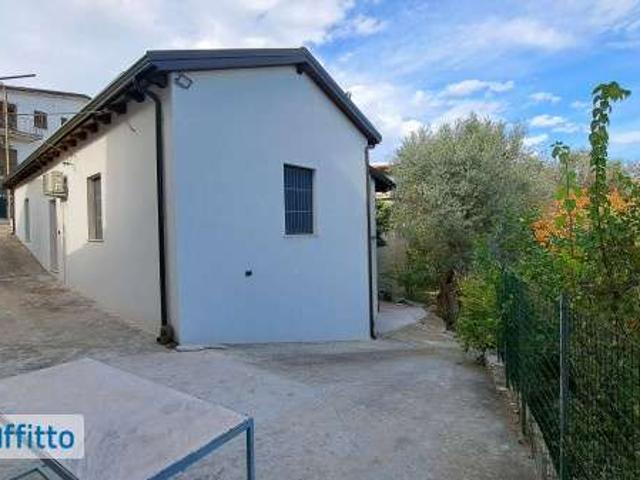 Villa Indipendente in affitto a Calabria, Reggio Calabria