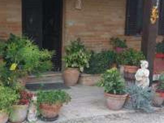 Villa Indipendente in affitto a Marche, Macerata