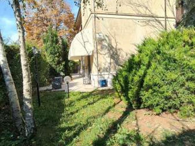 Villa Indipendente in affitto a Poggio Rusco, Mantova