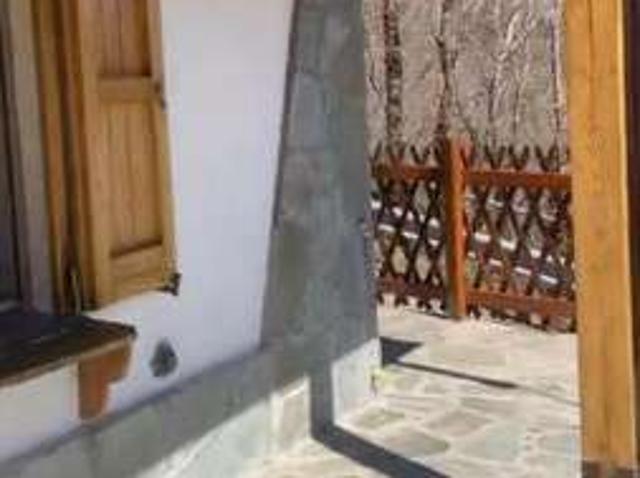Villa Indipendente in affitto a Appennino Reggiano, Re