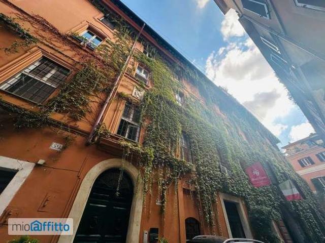 Villa Indipendente in affitto a Municipio Roma I, Roma Capitale
