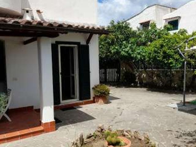 Villa Indipendente in affitto a Cerenova Costantica, Roma Capitale