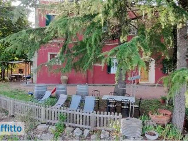 Villa Indipendente in affitto a Rivalto, Chianni