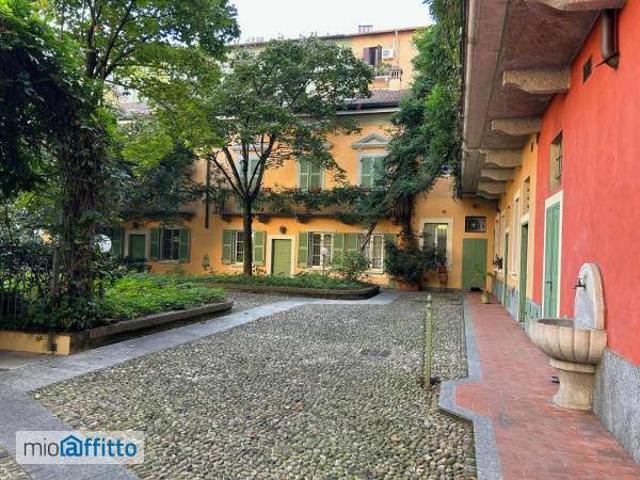 Villa Indipendente in affitto a Municipio 2, Milano