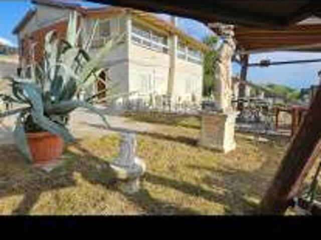 Villa Indipendente in affitto a Anagni, Lazio