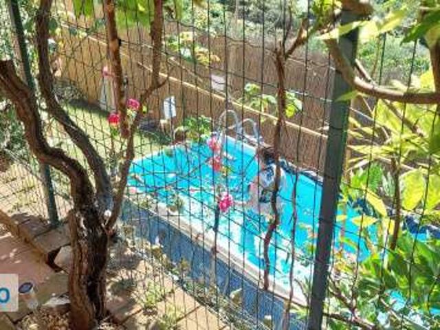 Villa Indipendente in affitto a Castiglione Chiavarese, Liguria