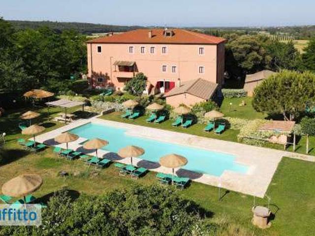 Villa Indipendente in affitto a Cecina, Toscana