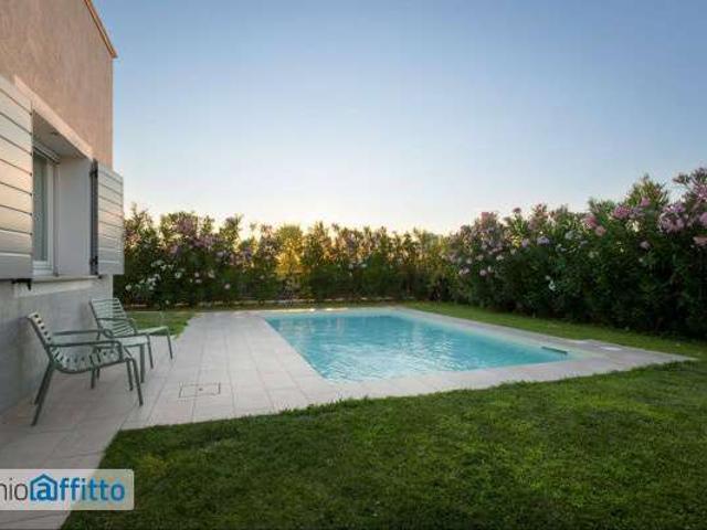 Villa Indipendente in affitto a Lugana, Sirmione